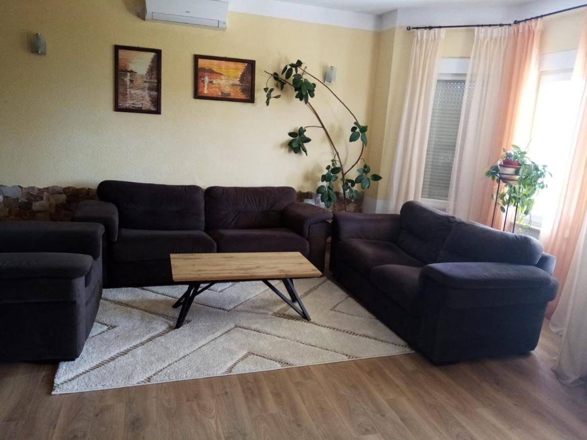 Apartment Andric Kaštela Zewnętrze zdjęcie